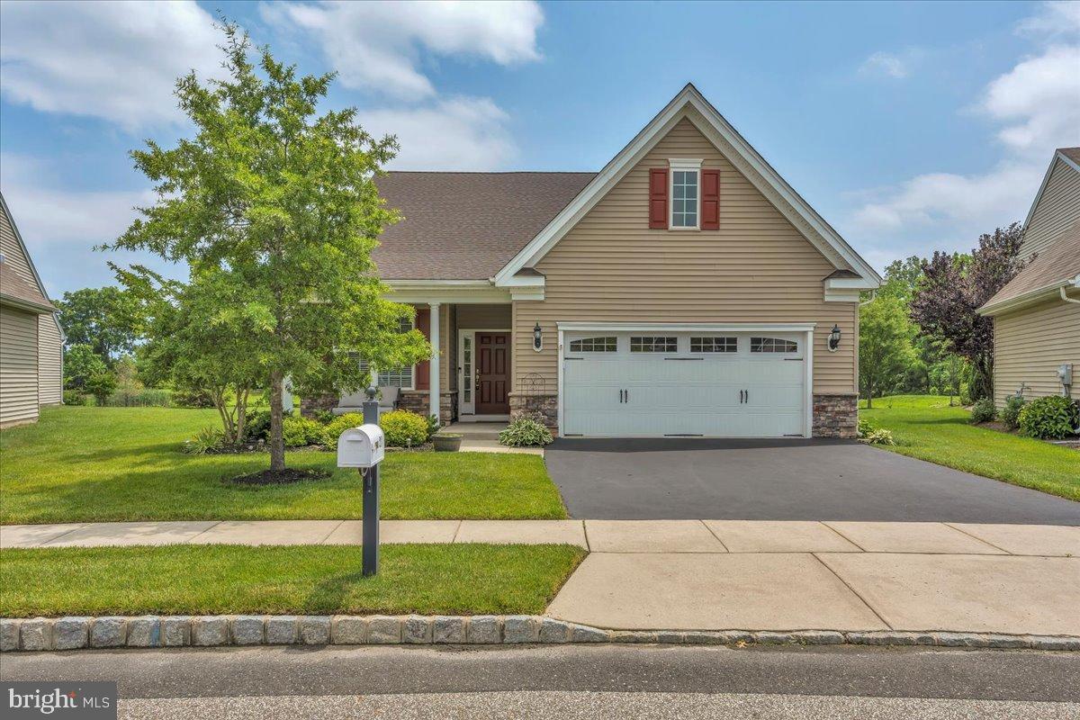 23 Montclaire Road  Medford NJ 08055 photo