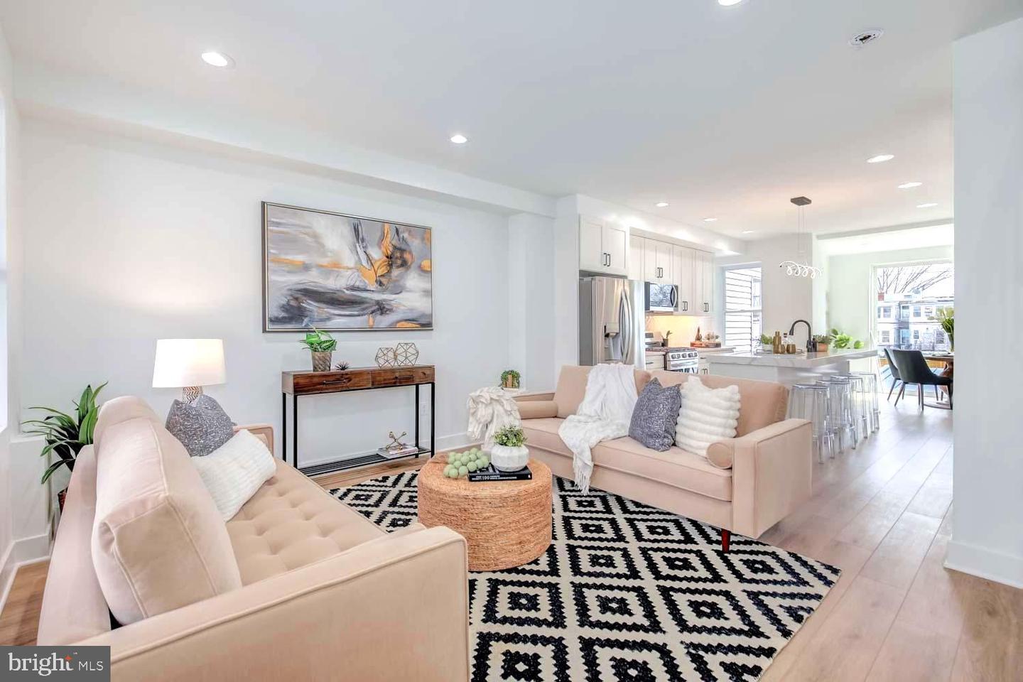 Property Photo: 810 Madison Street NW DC 20011