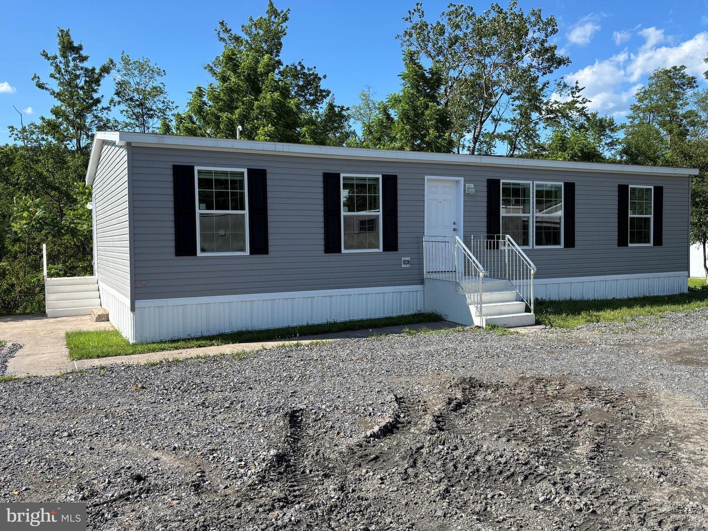 Property Photo: 26 Sammy'S Mobile Home Park Road PA 17972
