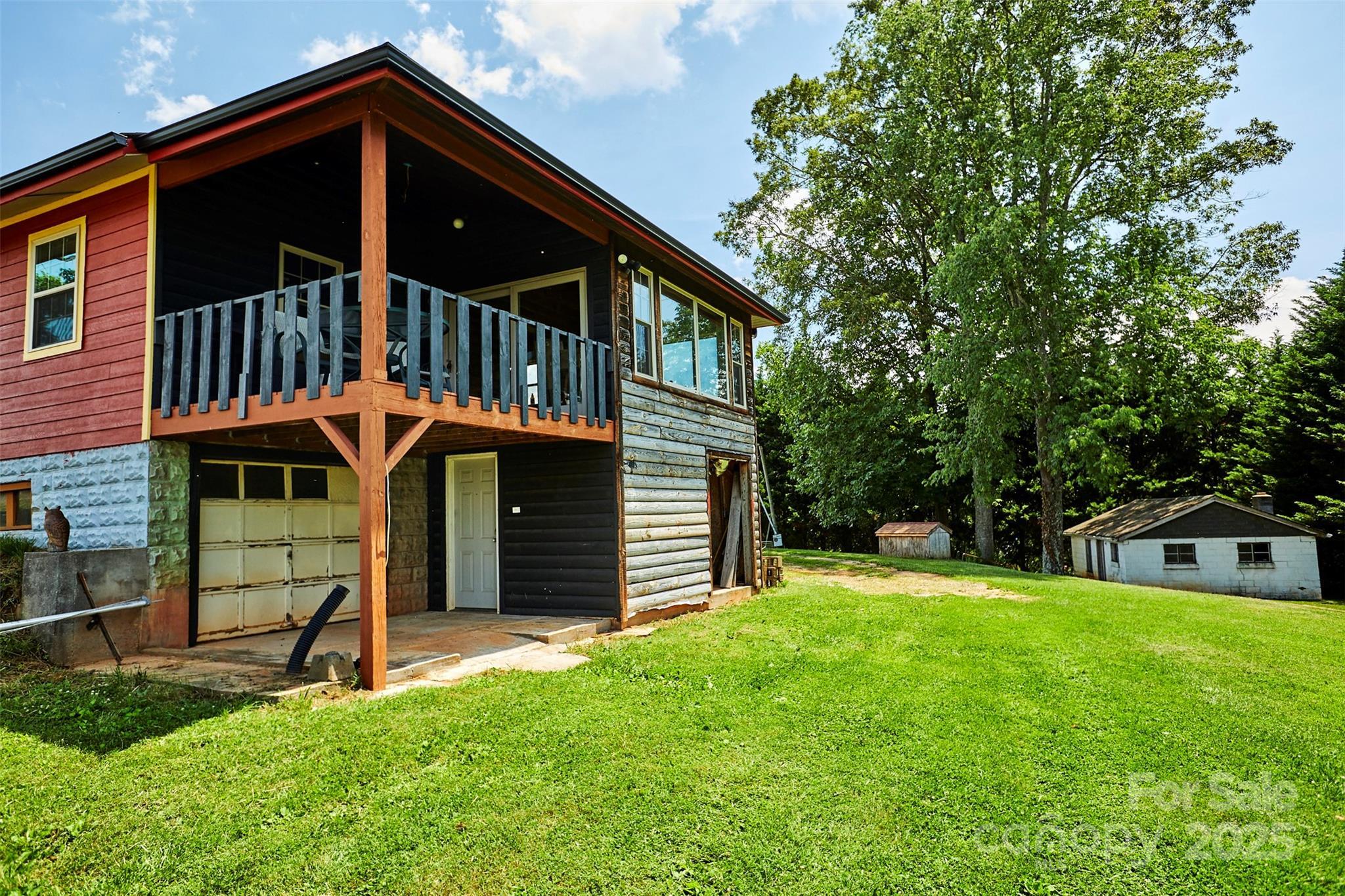 Property Photo: 529 Old Newfound Road NC 28748
