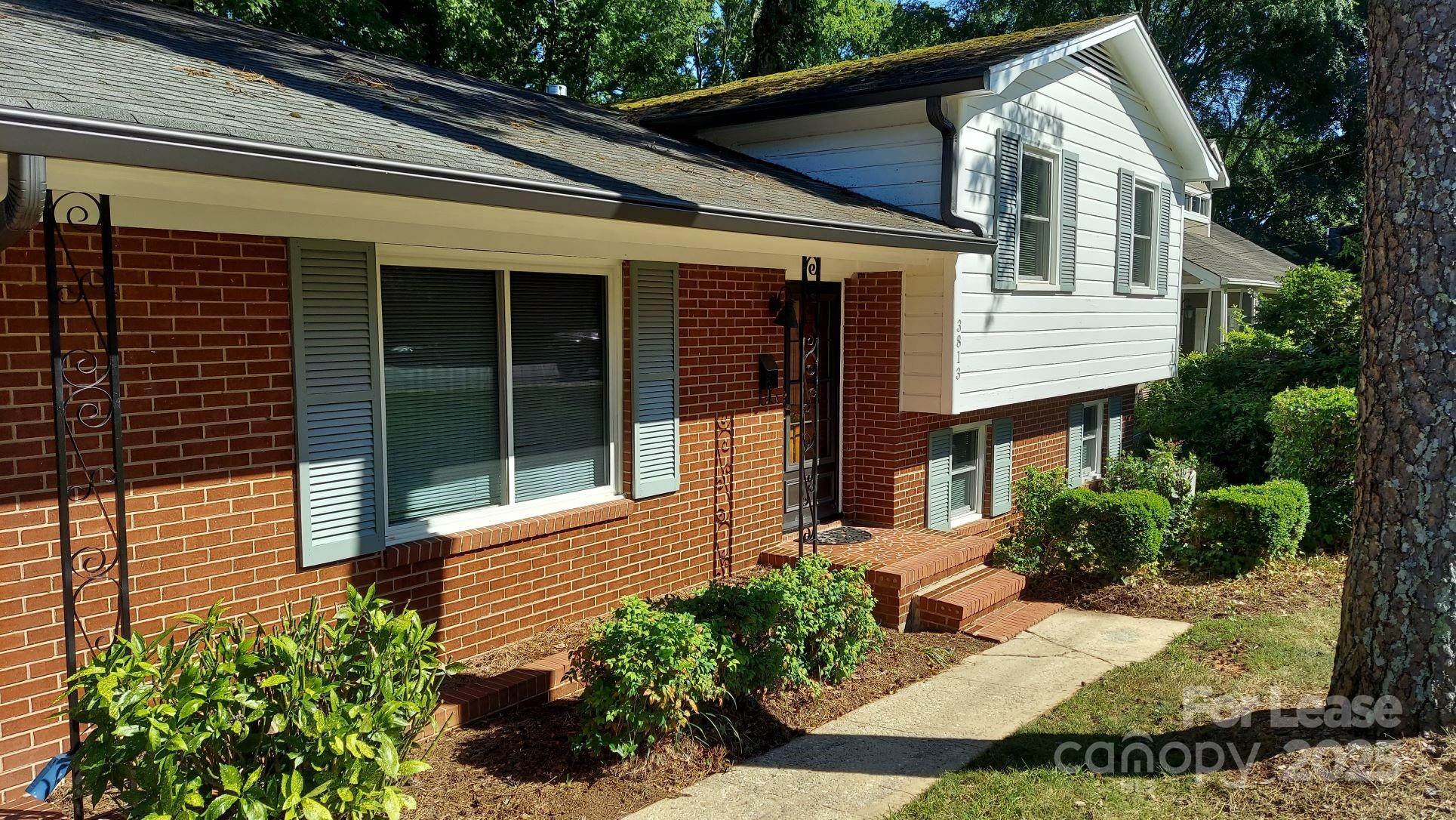 3813 Selwyn Avenue  Charlotte NC 28209 photo