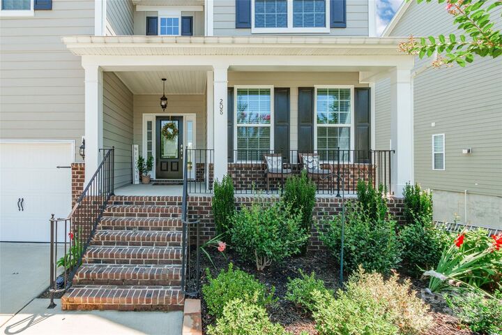 Property Photo: 208 Canoe Pole Lane NC 28117