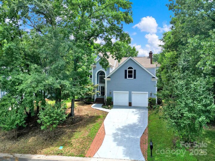 Property Photo: 10807 Summitt Tree Court NC 28277