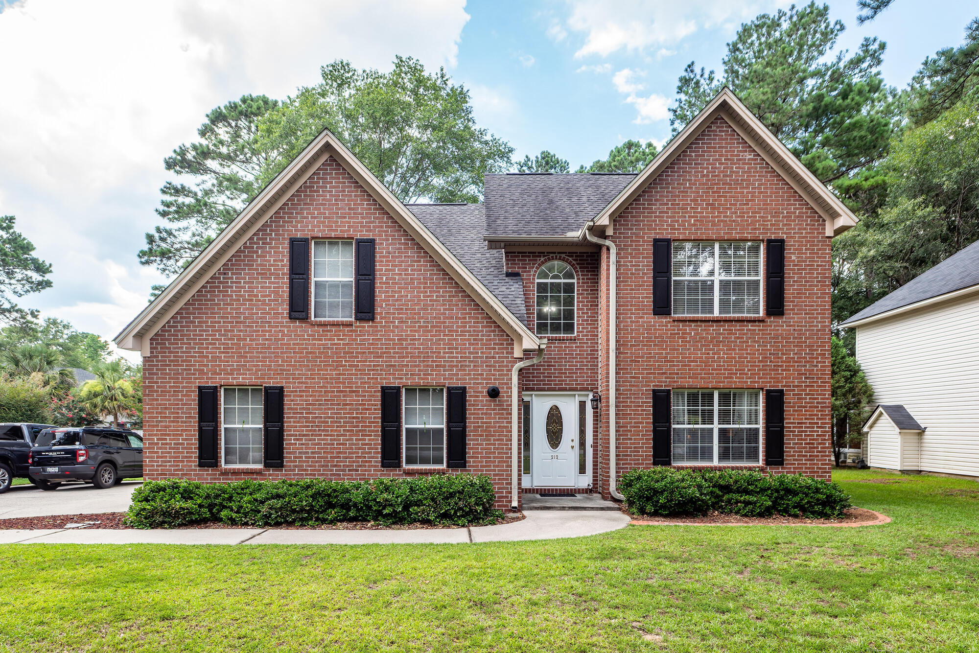 Property Photo:  212 Hamlet Circle  SC 29445 