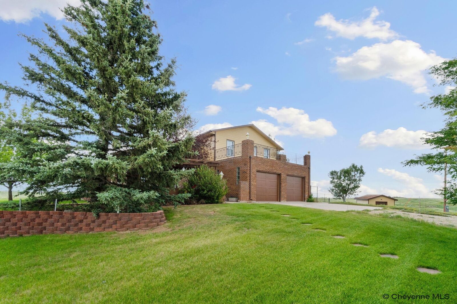 Property Photo: 11803 Glencoe Dr WY 82009