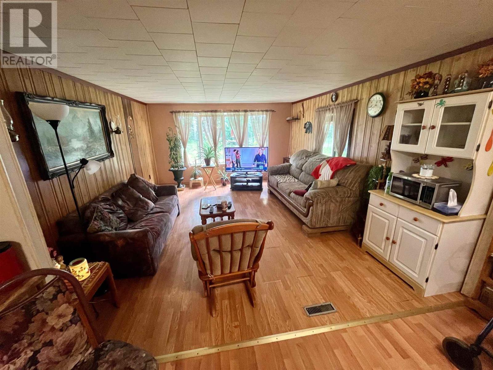 Property Photo: 1368 Hwy 105 Hwy ON P0V 2V0