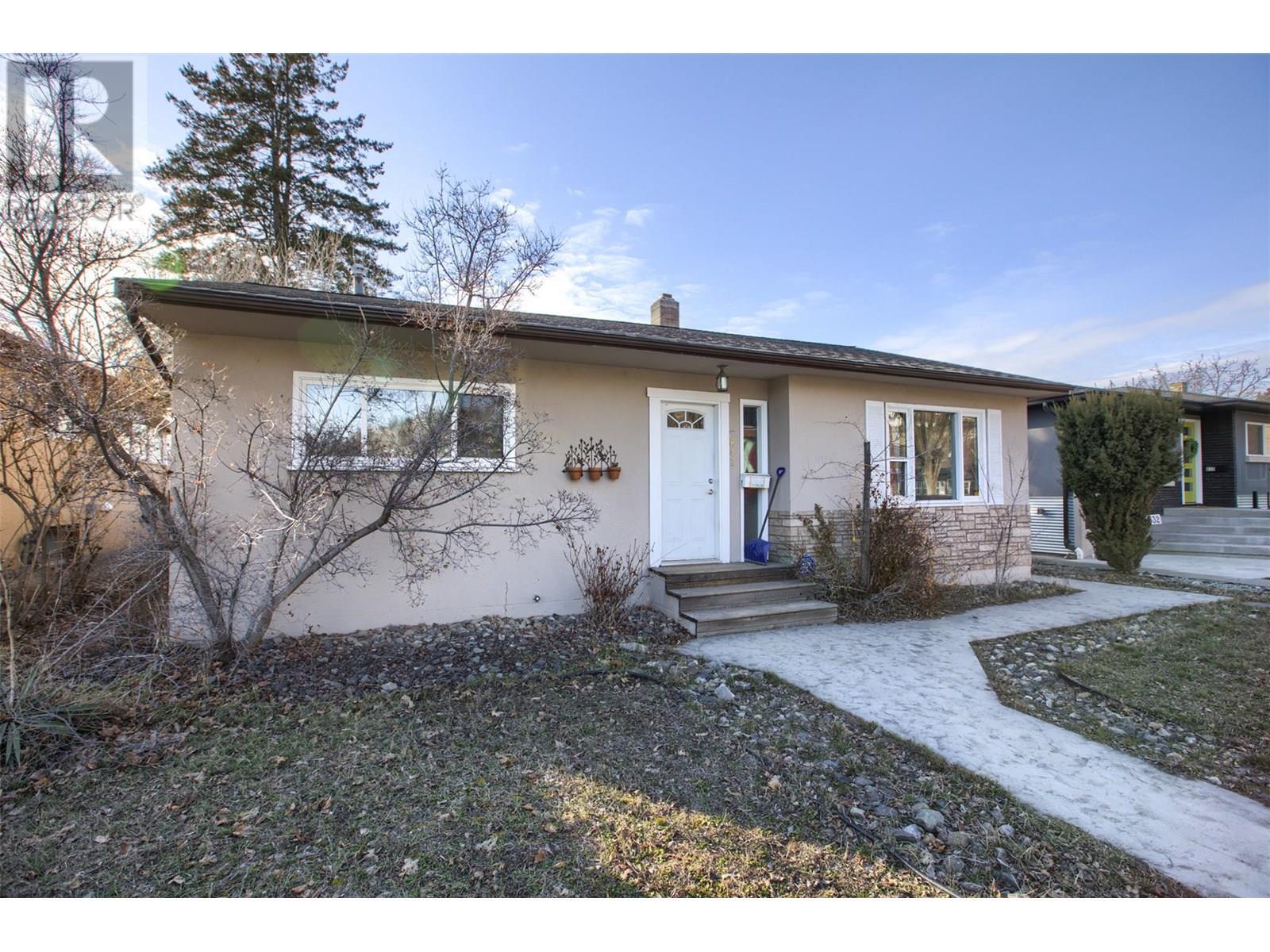 842 Walrod Street  Kelowna BC V1Y 2S3 photo