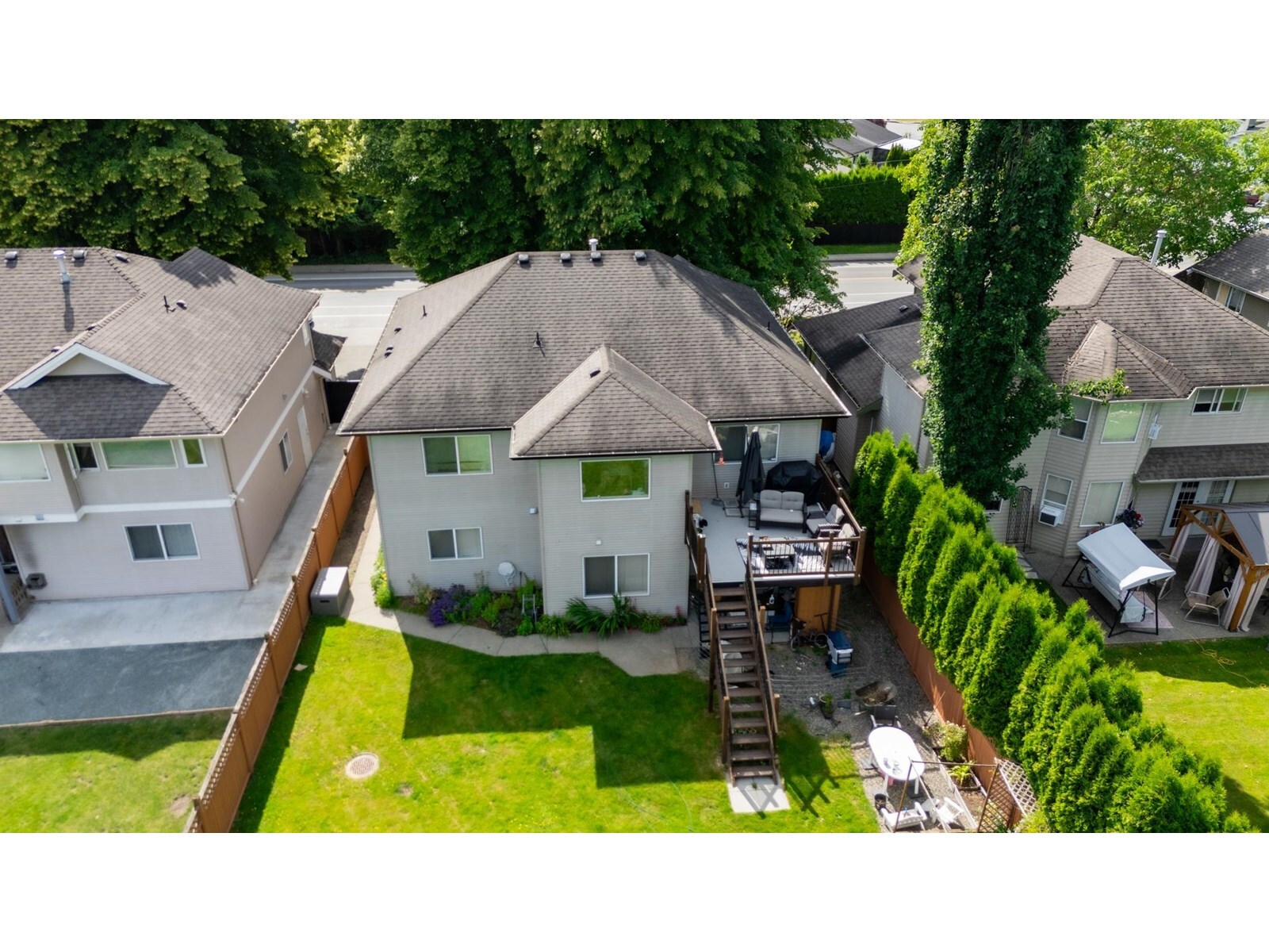 Property Photo: 3162 Station BC V4X 2S8