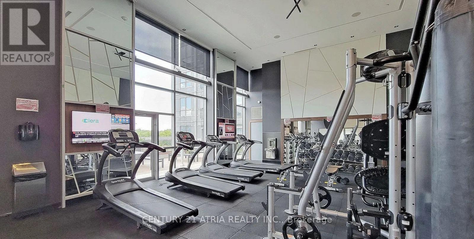 Property Photo: 255 Village Green Square 3303 ON M1S 0L7