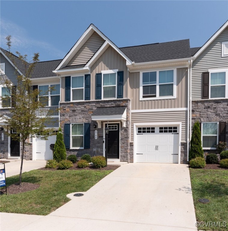 Property Photo: 6740 Edith Oaks Way 6740 VA 23234