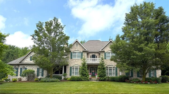 346 Erica Drive  Erie PA 16509 photo