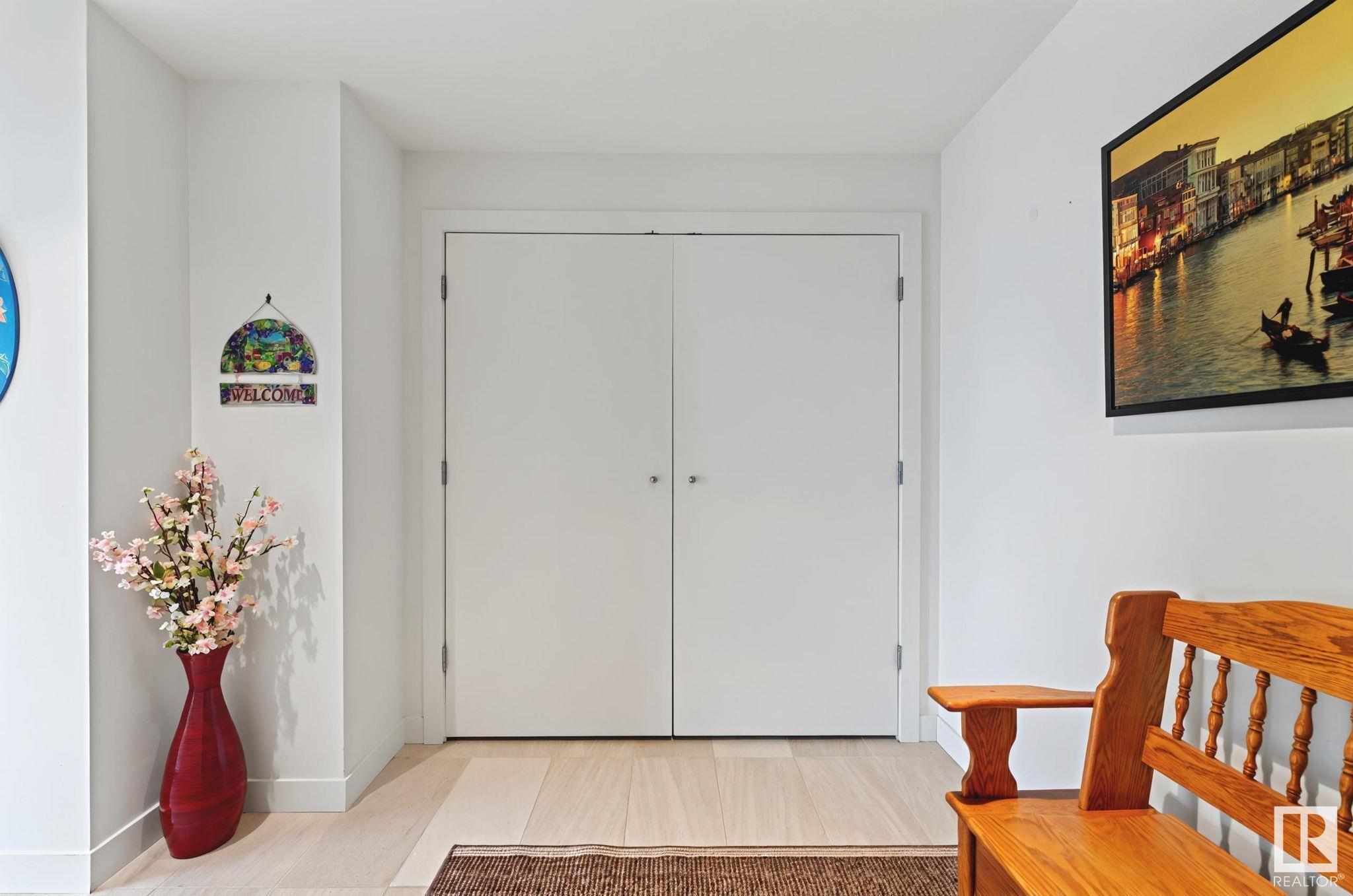 Property Photo:  2612 109 Street NW 506  AB T6J 3S9 