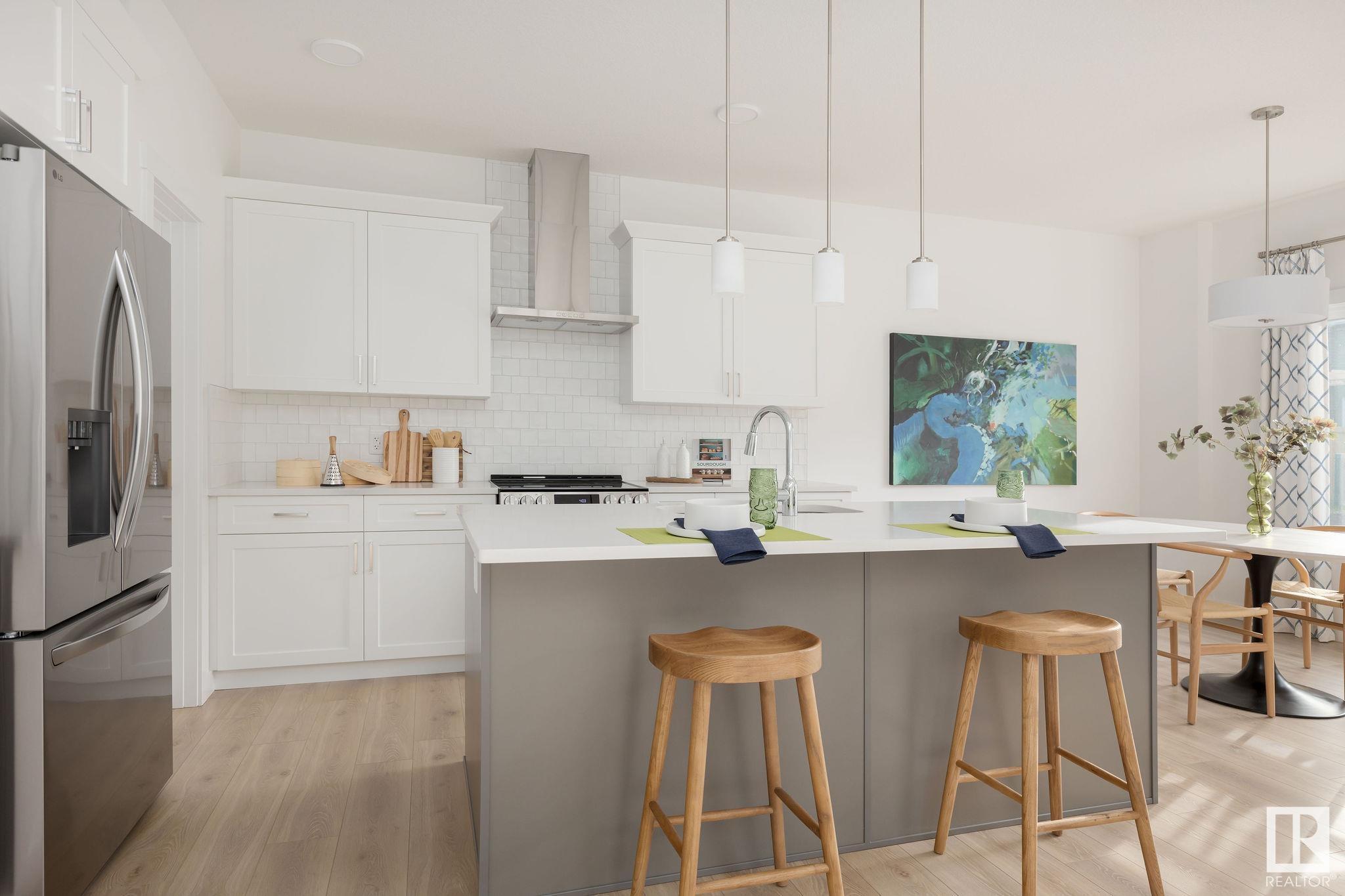 Photo de la propriété: 4019 208 Street NW AB T5Z 0T8