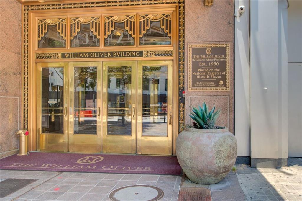 Property Photo: 32 Peachtree Street NW 1102 GA 30303