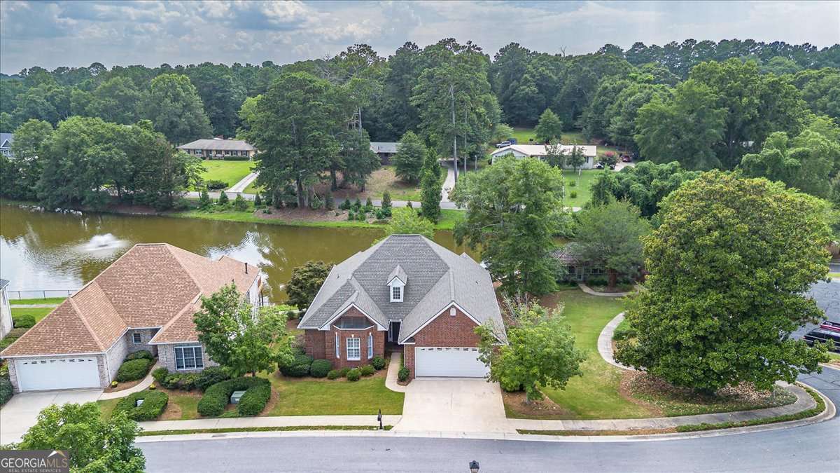 Property Photo: 104 Annas Walk GA 30606