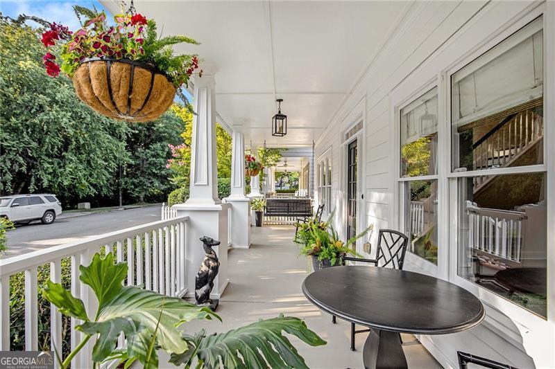 Property Photo: 2105 Adams Overlook NW GA 30318