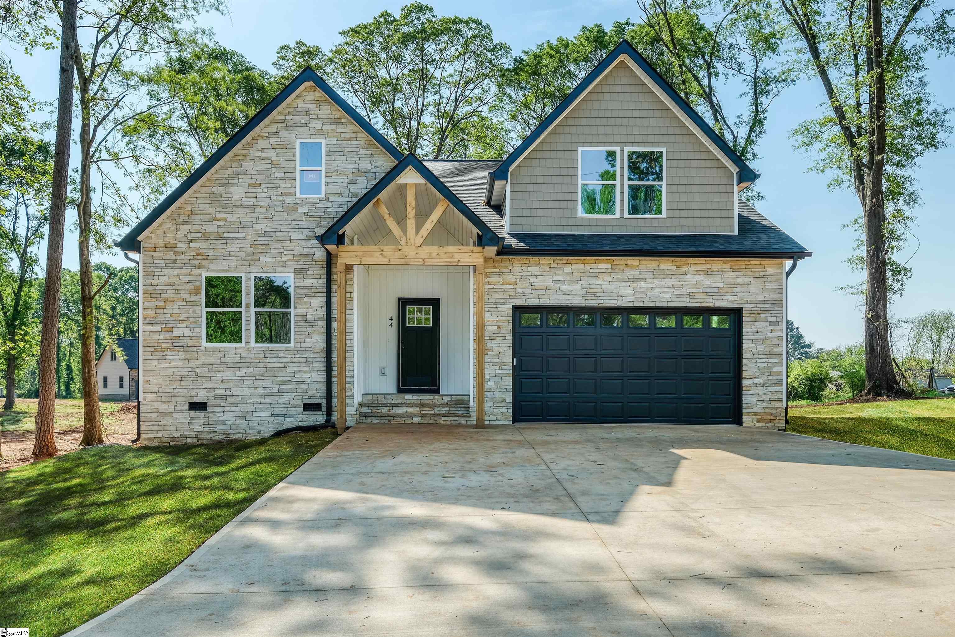 44 Simmons Street  Wellford SC 29385 photo