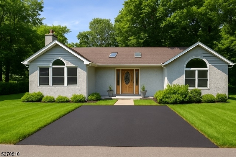 Property Photo:  7 Lorettacong Dr  NJ 07849 