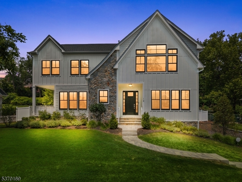 Property Photo: 14 Argyle Ct NJ 07901