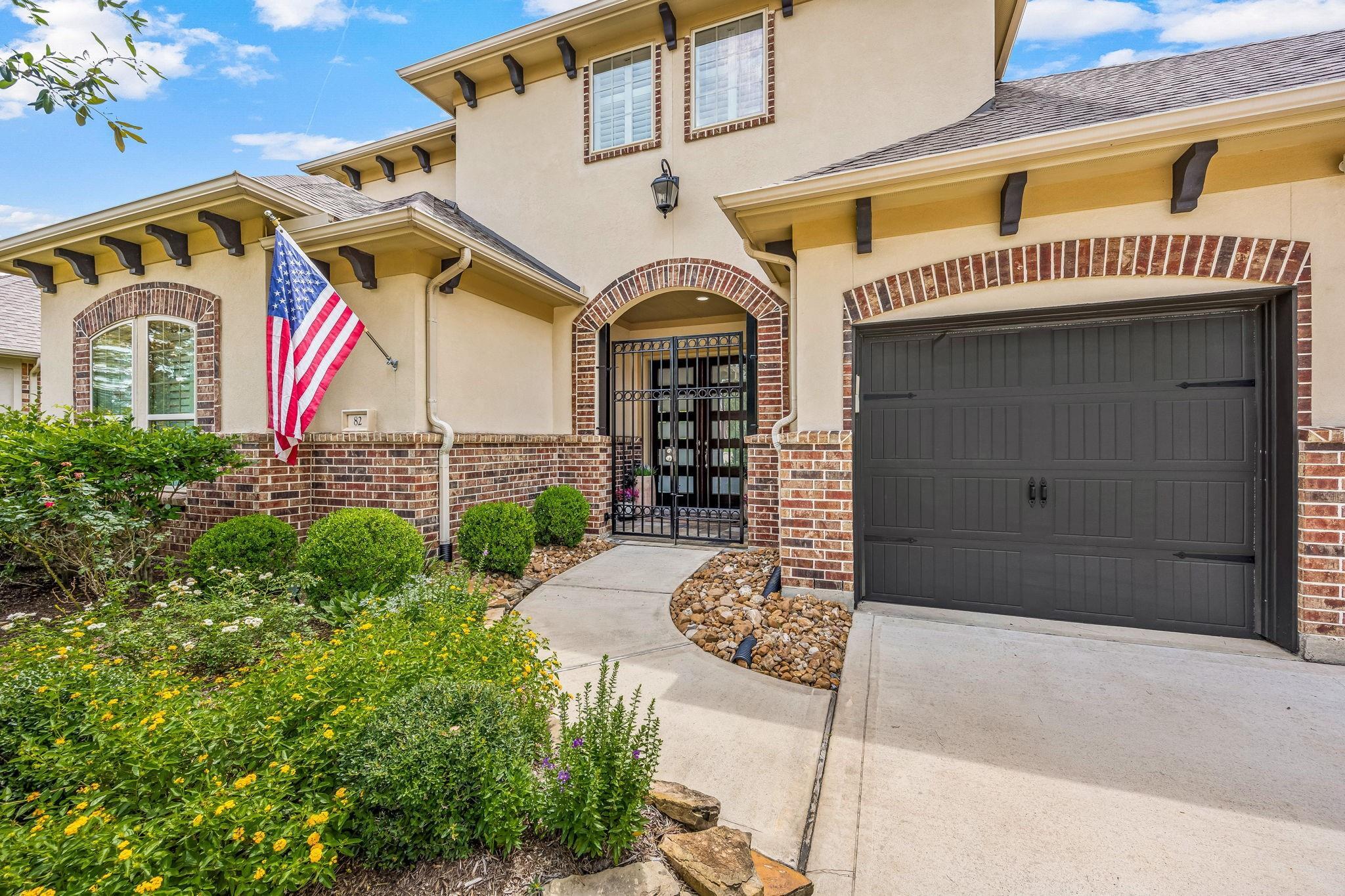 Property Photo: 82 N Braided Branch Drive TX 77375