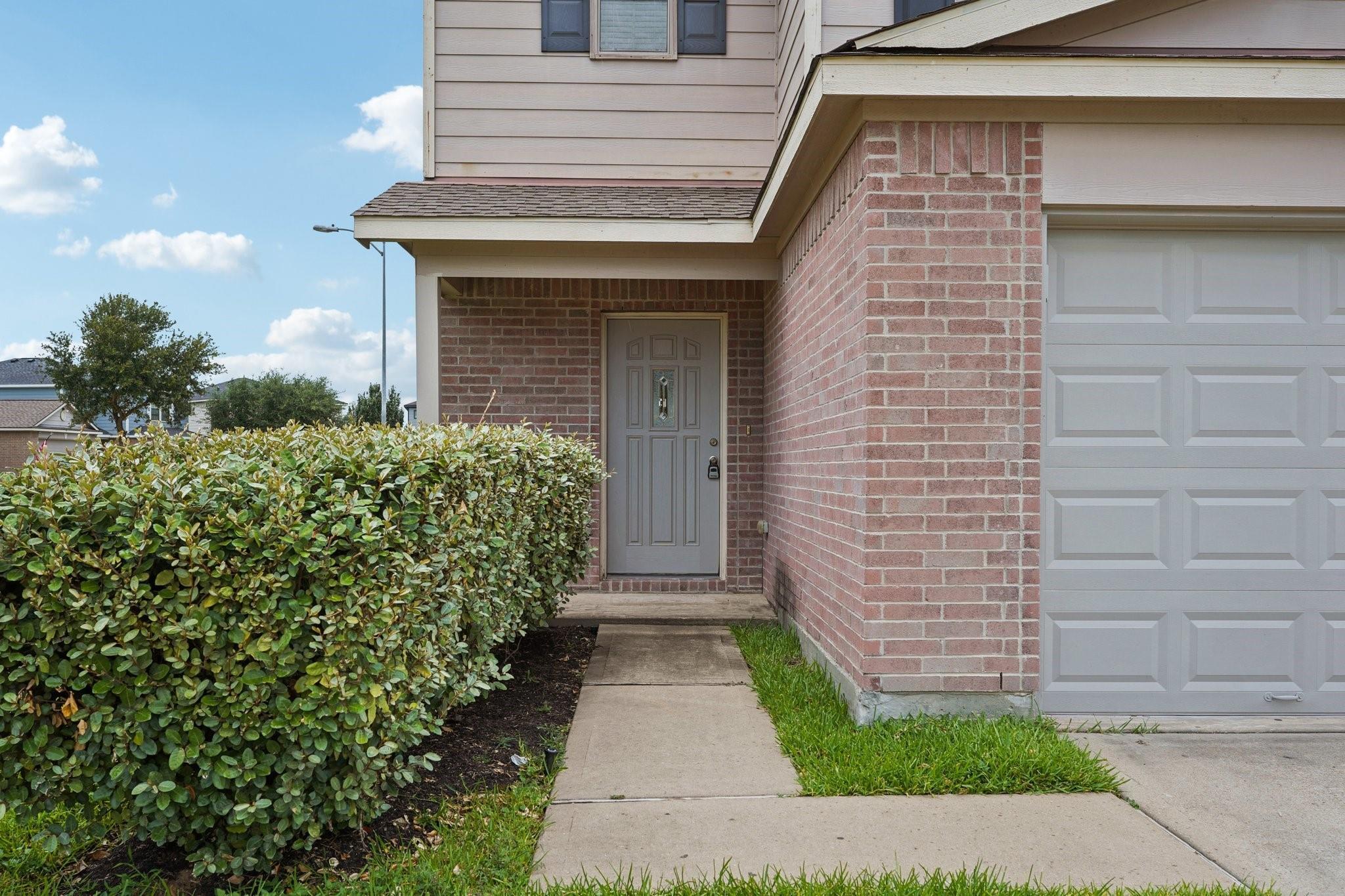 Property Photo:  2607 Ensbrook Meadow Lane  TX 77449 