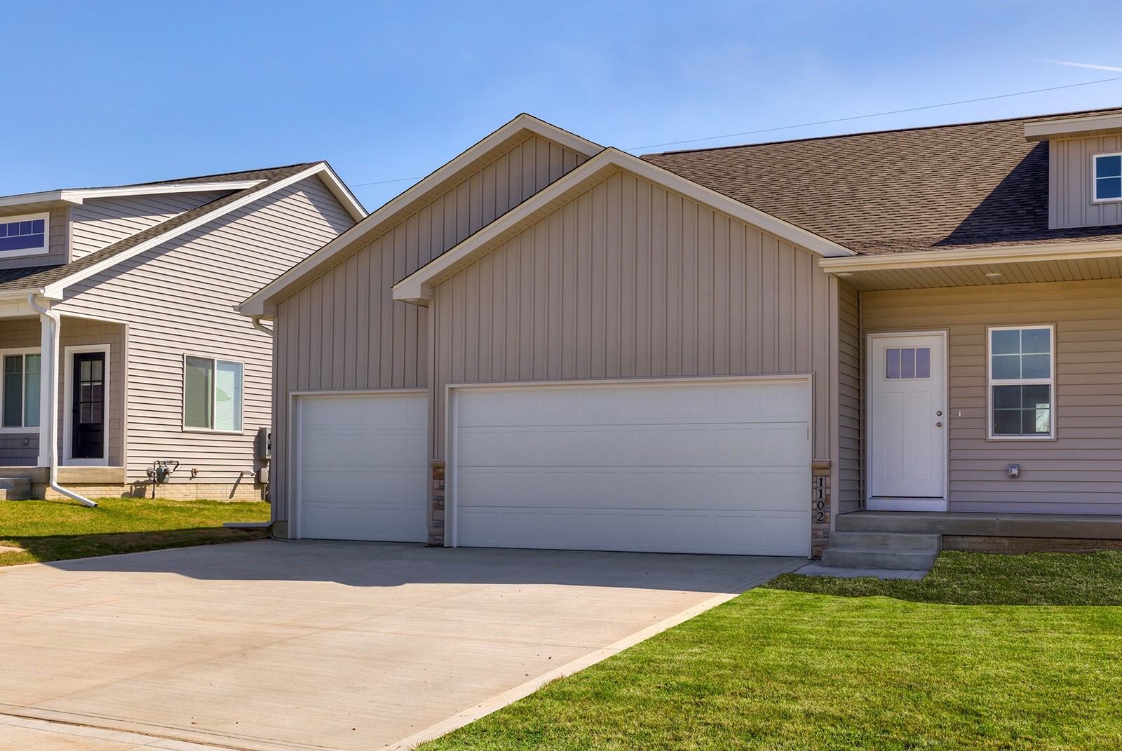 Property Photo: 1102 Westview Drive IA 50124