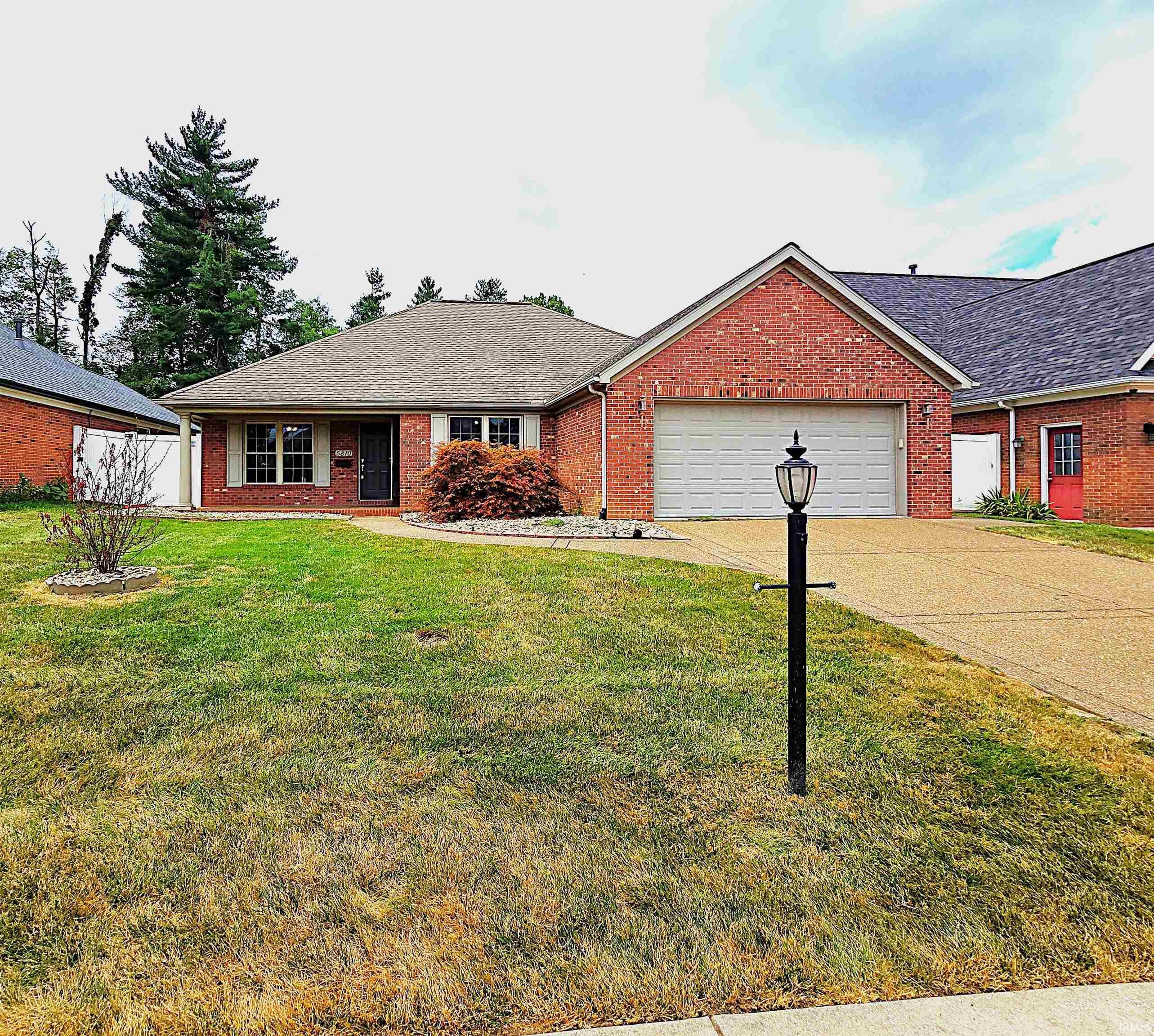 5810 Porterfield Drive  Evansville IN 47711 photo