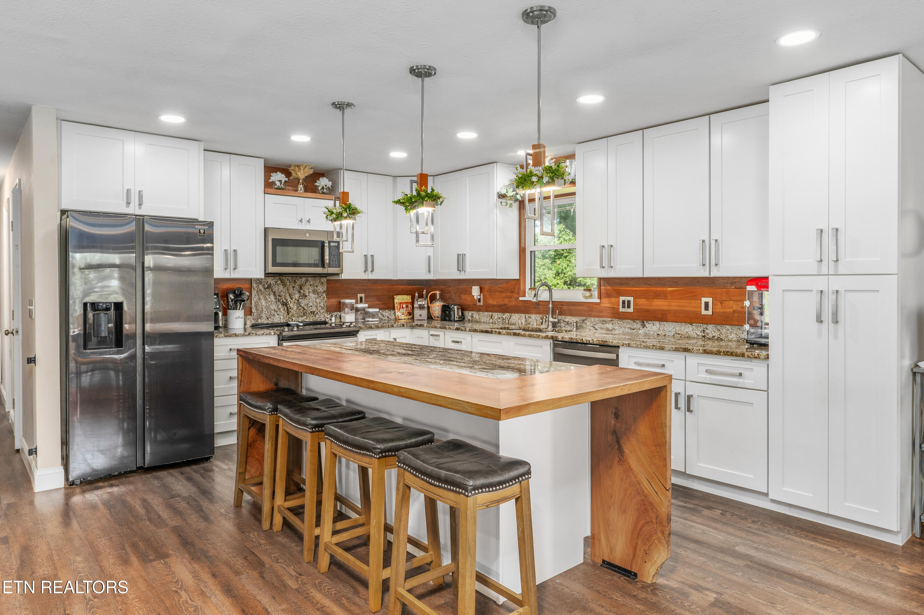 Property Photo: 2647 May Ave TN 37804