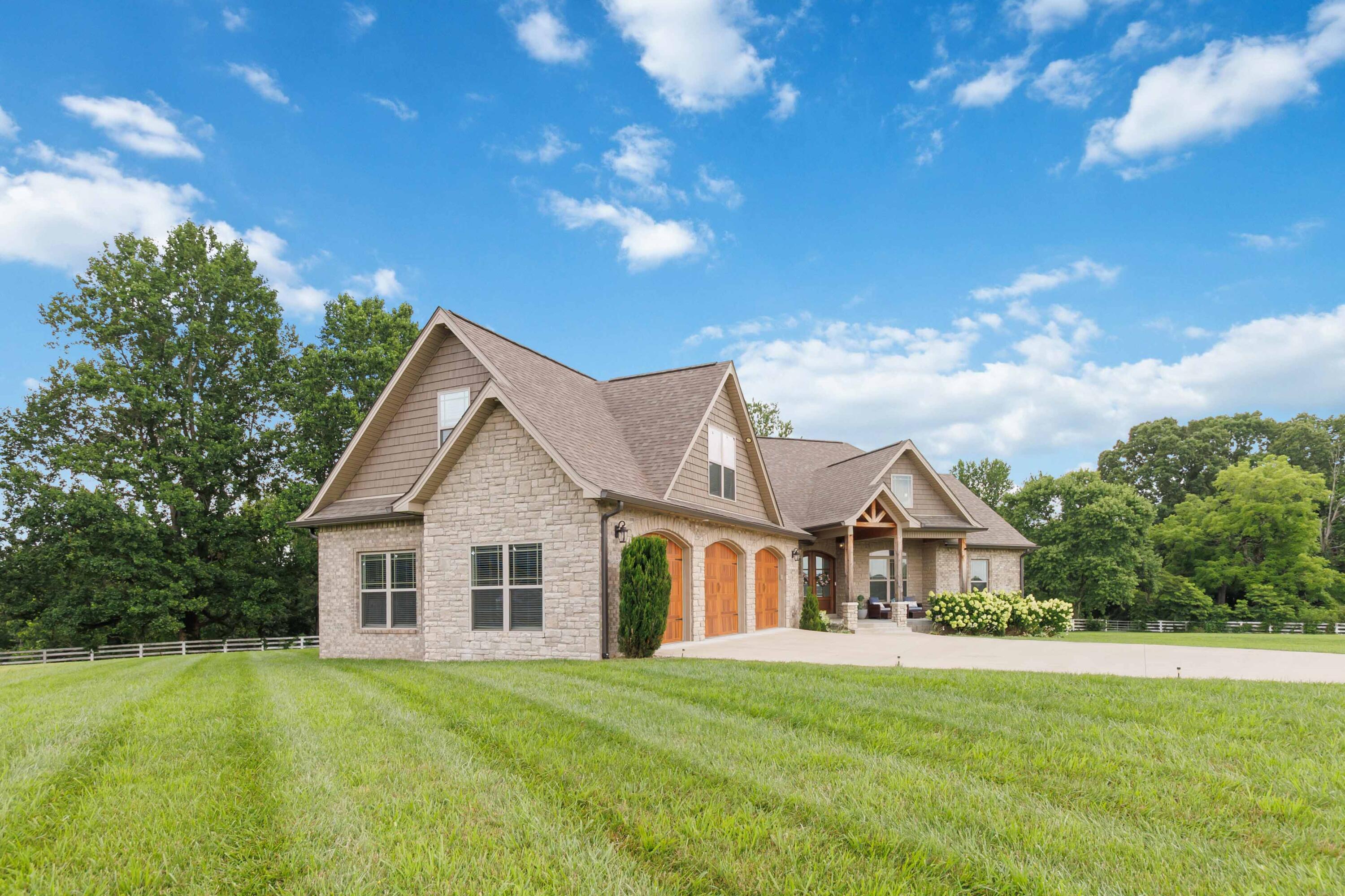 Property Photo:  73 Prewitts Way  KY 42503 