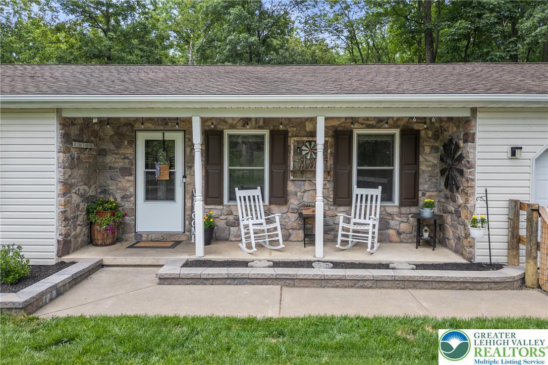 Property Photo:  2954 Avery Road  PA 18080 