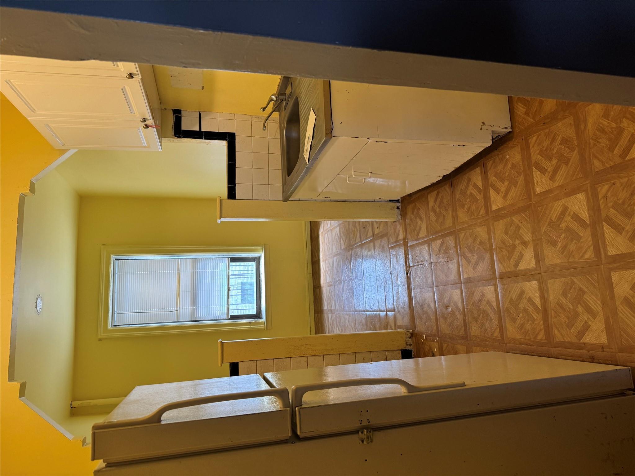 Property Photo: 2922 Barnes Ave 3A NY 10467