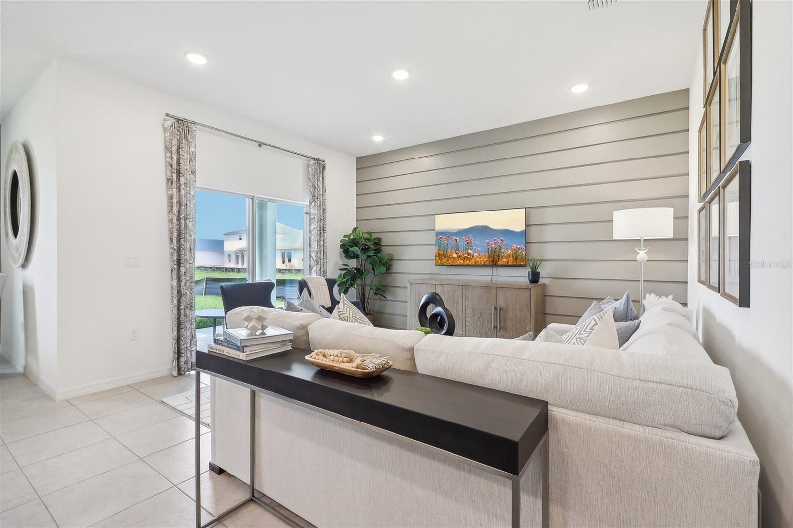 Property Photo:  1275 Normandy Drive  FL 33844 