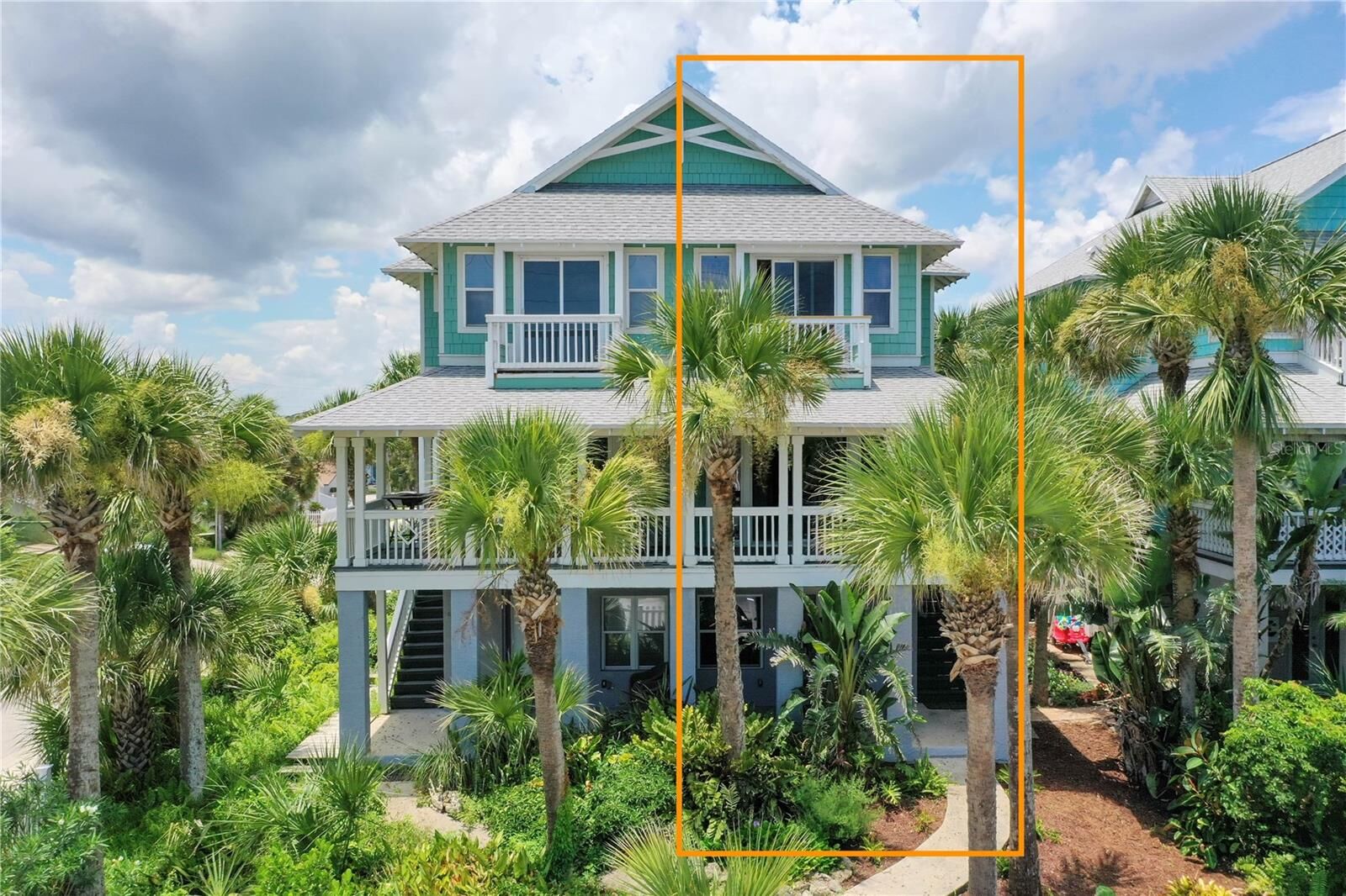 Property Photo:  612 S Central Avenue  FL 32136 
