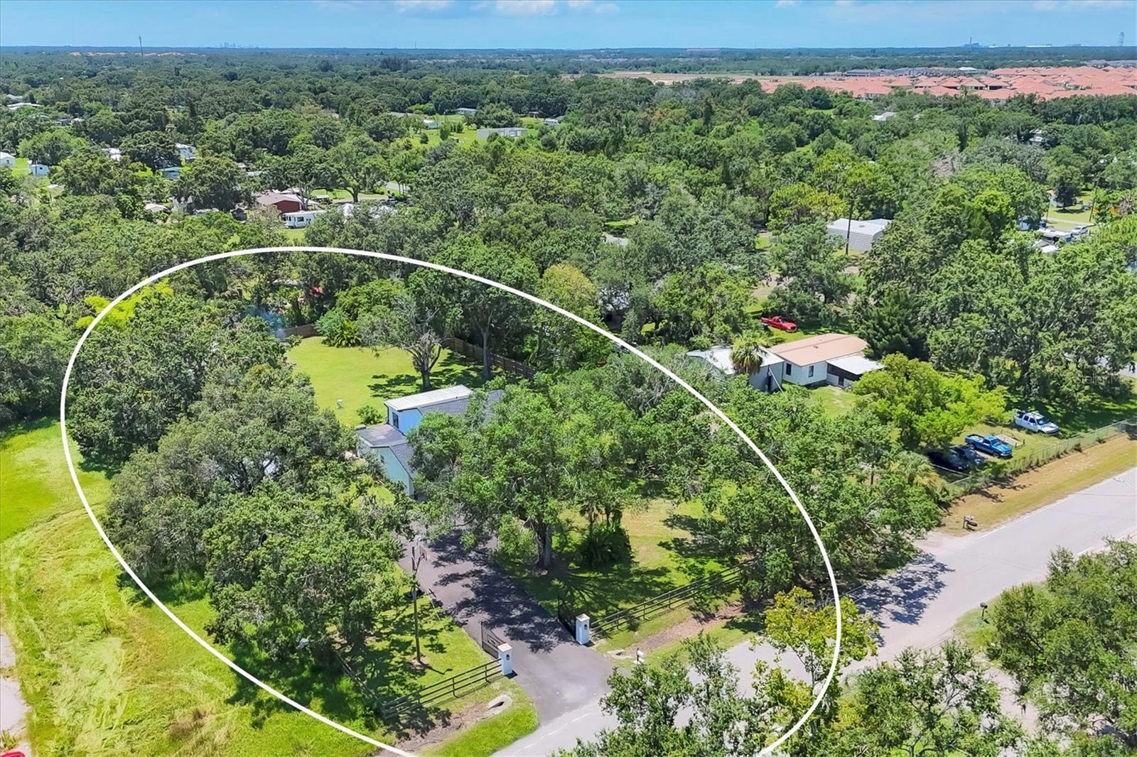 Property Photo: 2503 W Lake Drive FL 33598