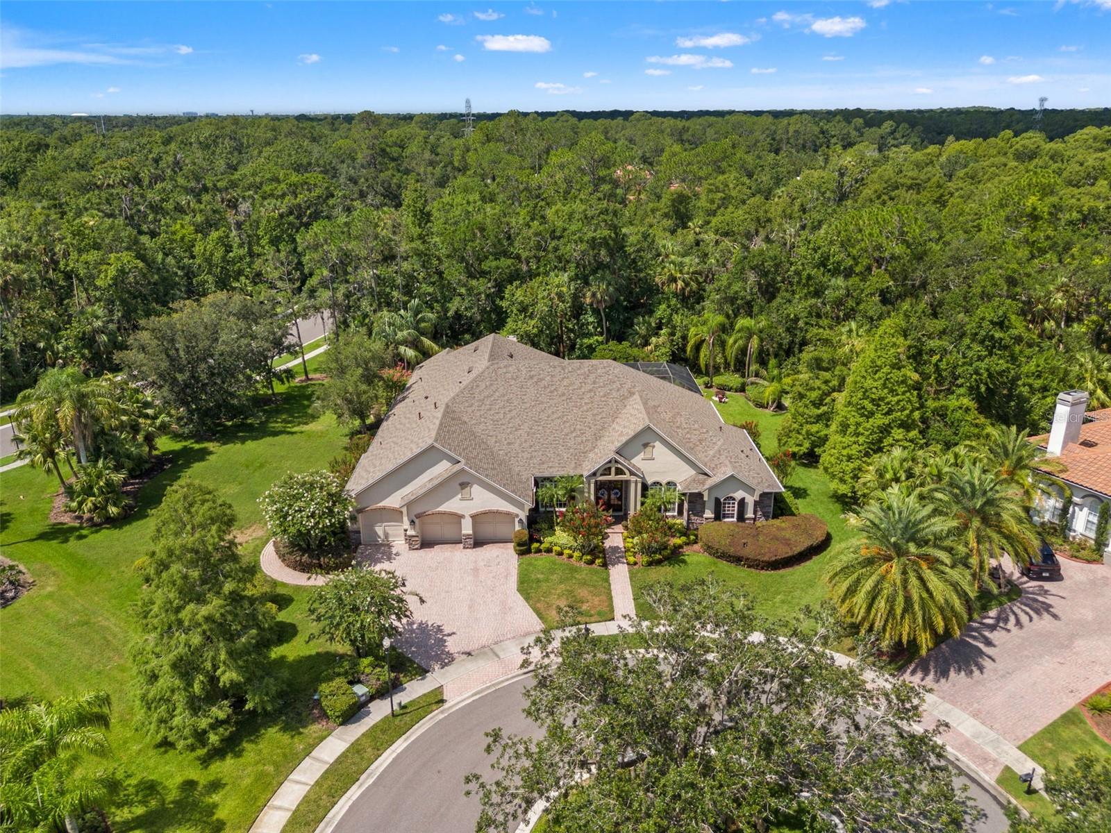 Property Photo: 5001 Waydale Lane FL 33647