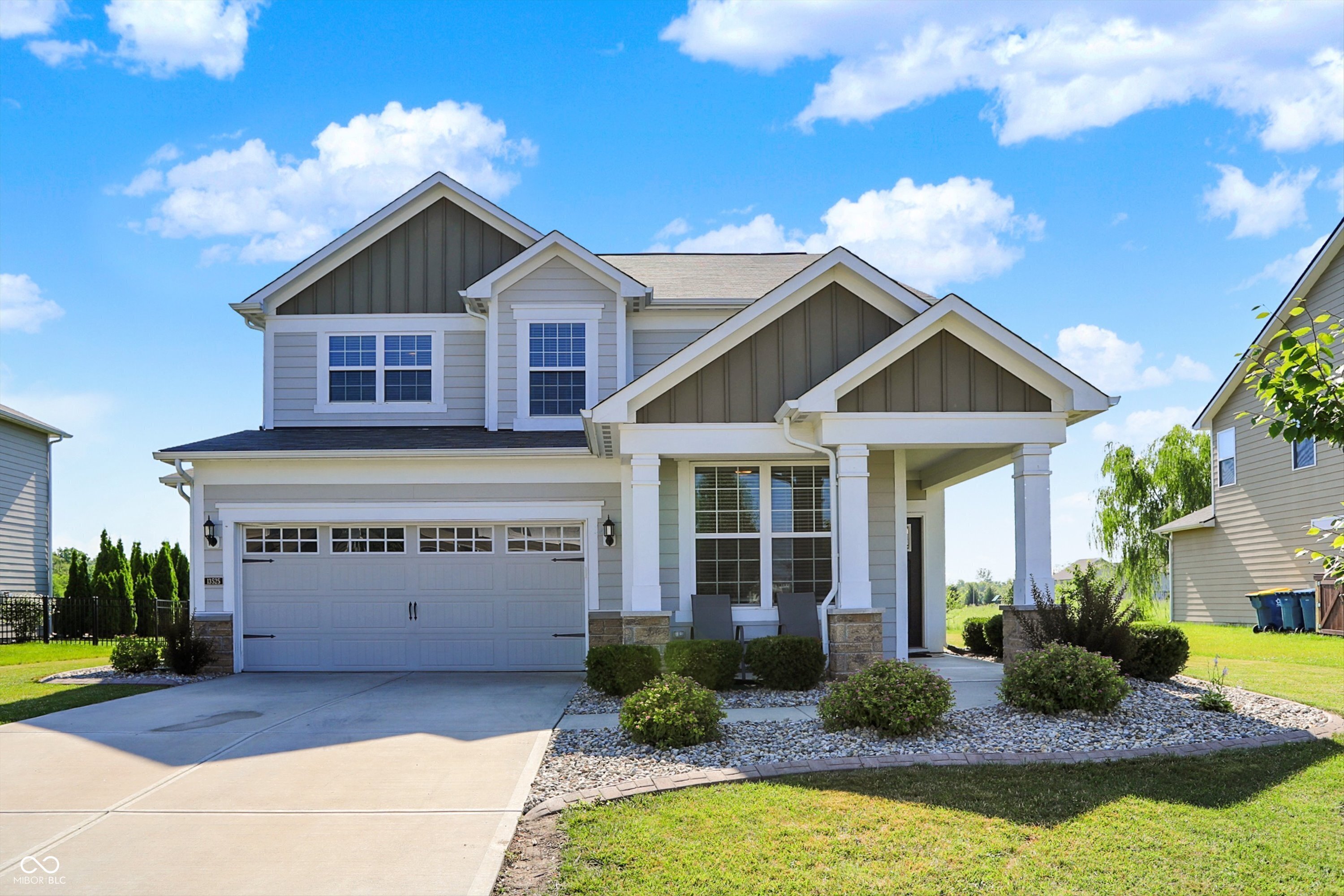 Property Photo: 13525 Forest Glade Drive IN 46037