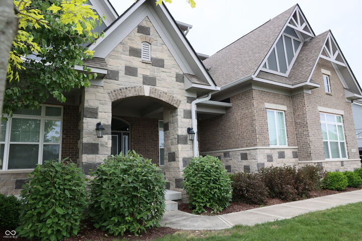 Property Photo: 13044 Moorland Lane IN 46074