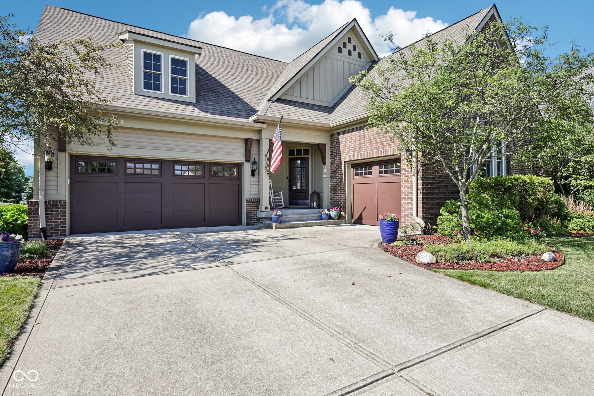 Property Photo: 1387 Mayfield Court IN 46074