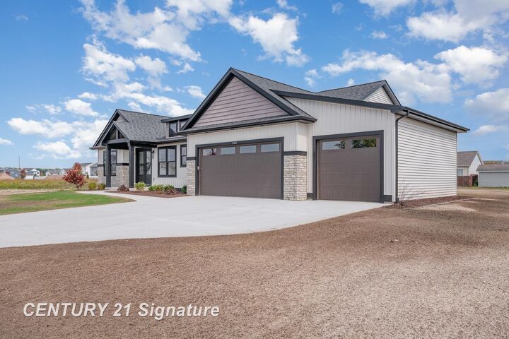 Property Photo:  8884 Copper Court  MI 48623 