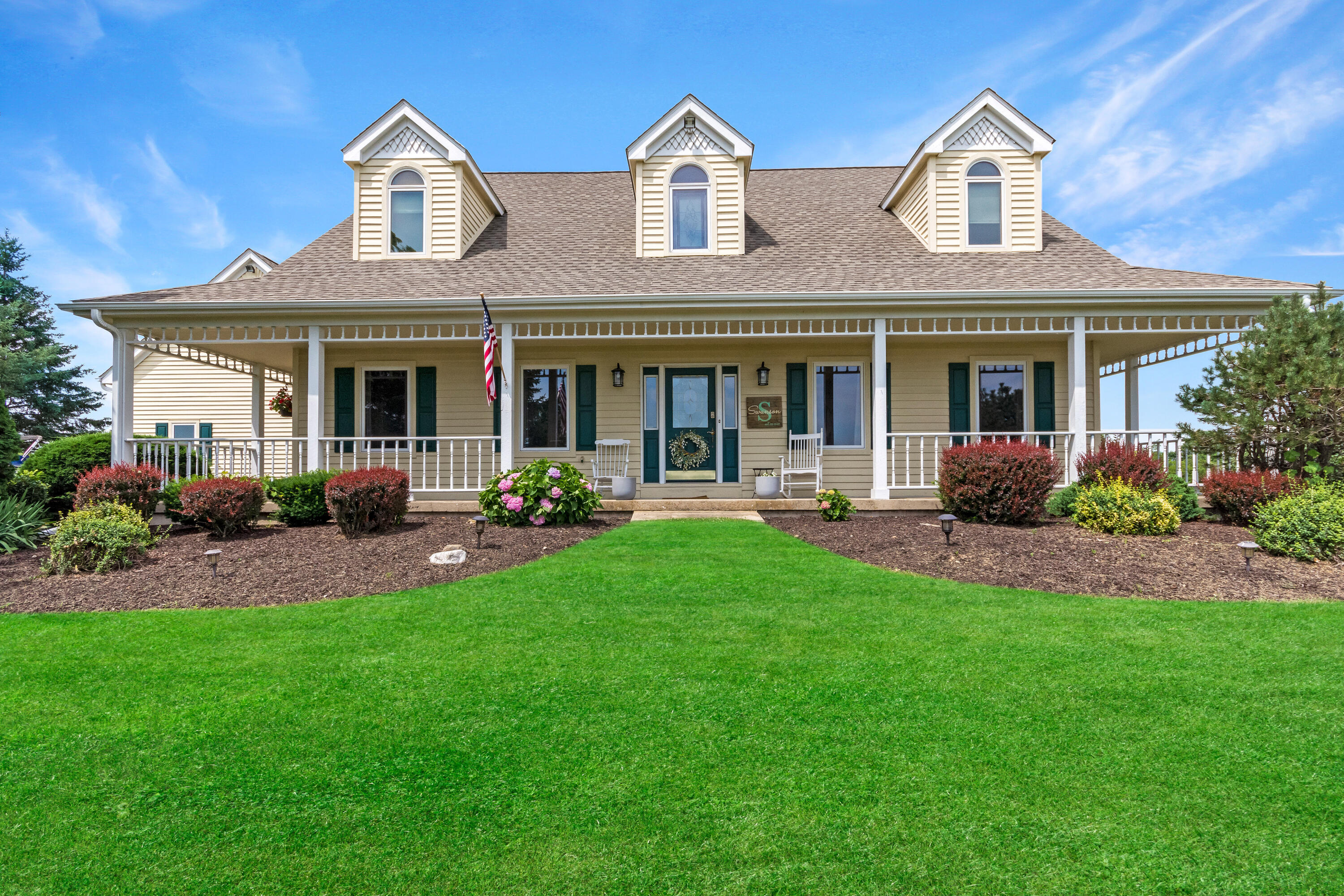 Property Photo: W1281 Siena Cir WI 53147