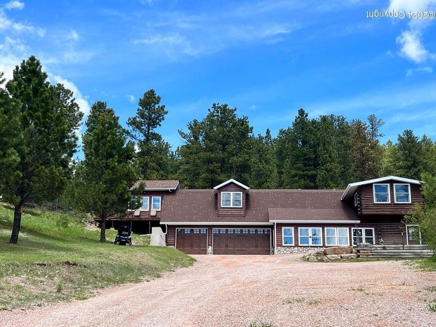 Property Photo: 183 Crooked Pine Trl WY 82715