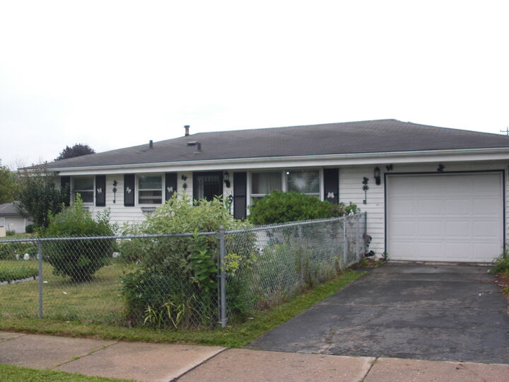 Property Photo:  513 Overland Trail  IL 61101 