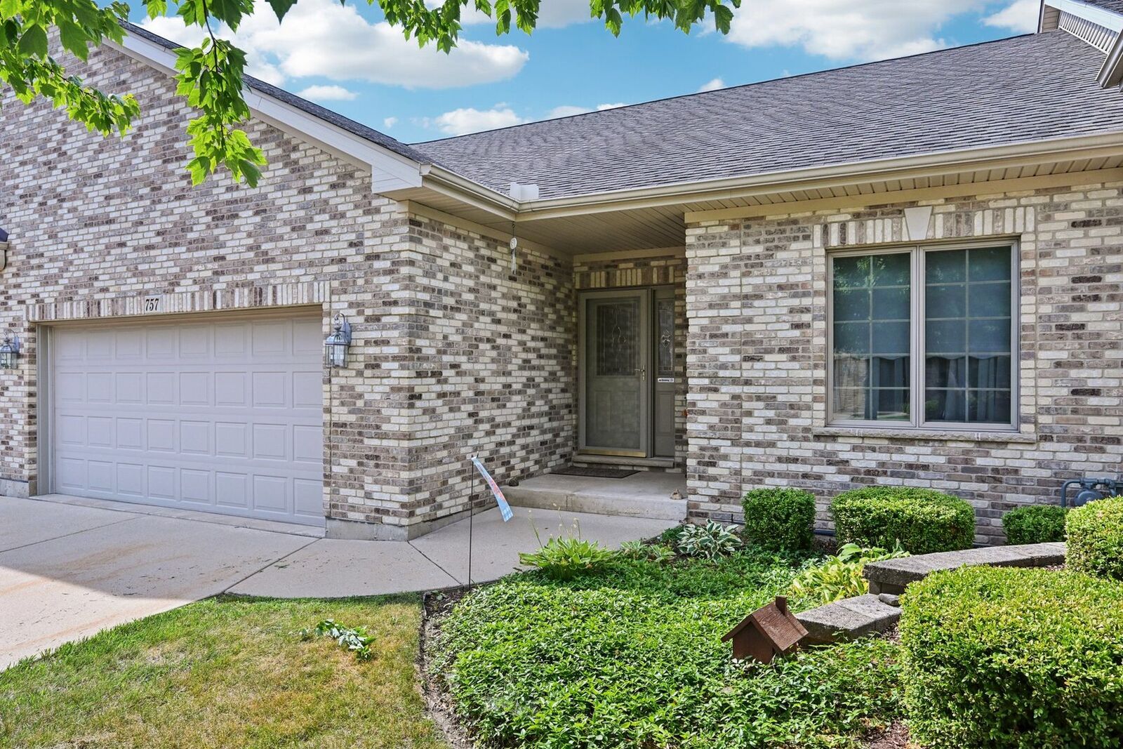 Property Photo: 757 Bauman Street 0 IL 60152