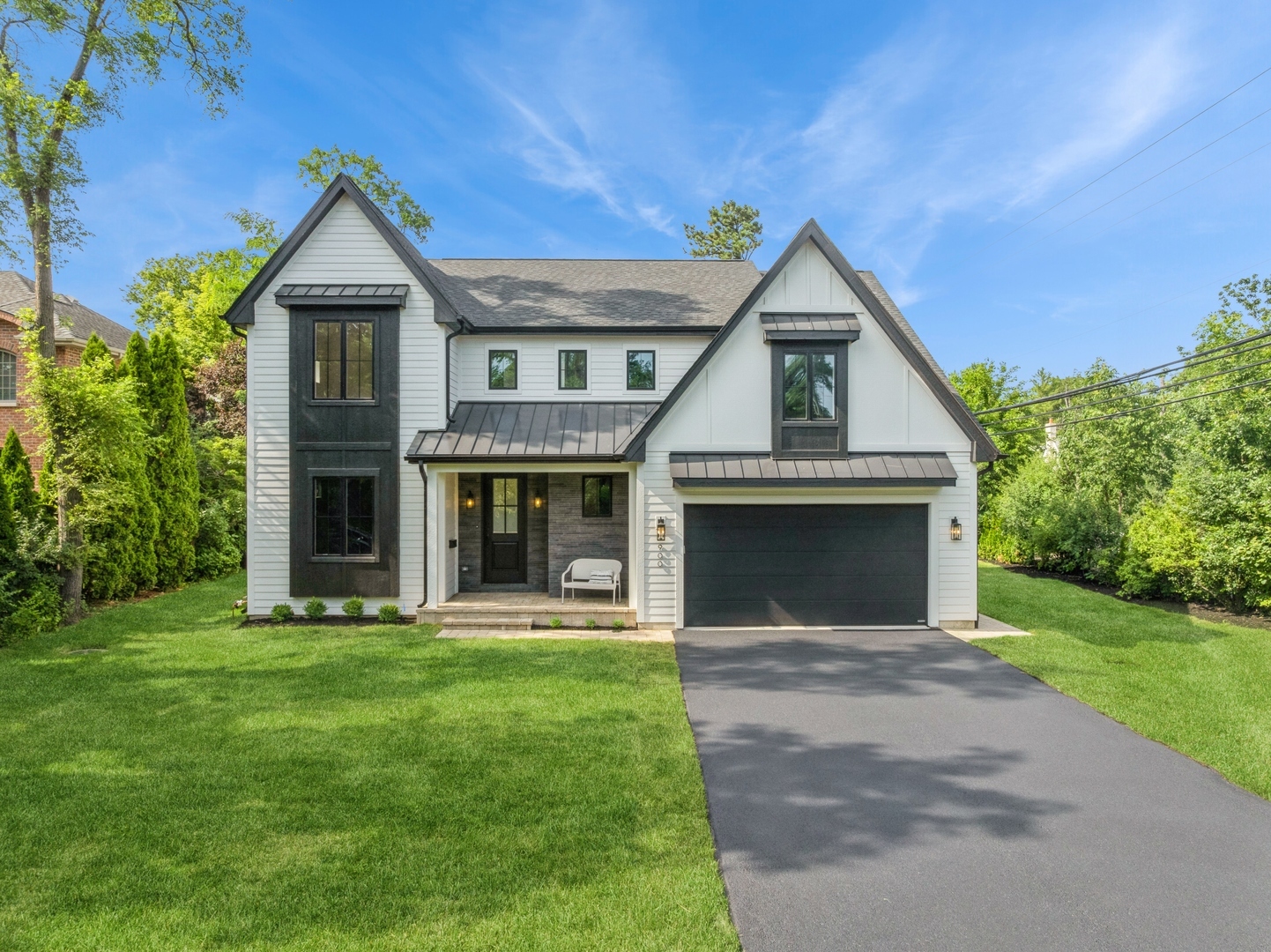 Property Photo: 900 Pleasant Lane IL 60025