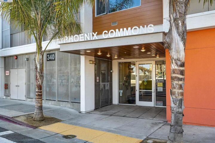 Property Photo:  340 29th Ave 204  CA 94601 