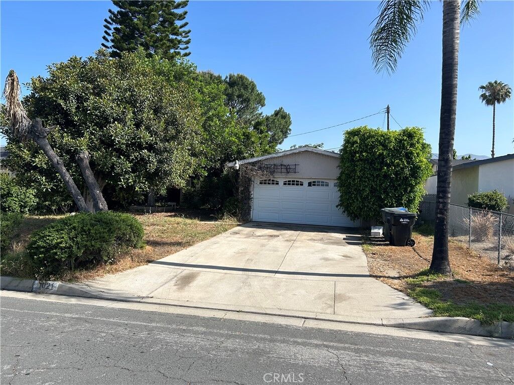Property Photo:  1021 E Gaillard Street  CA 91702 