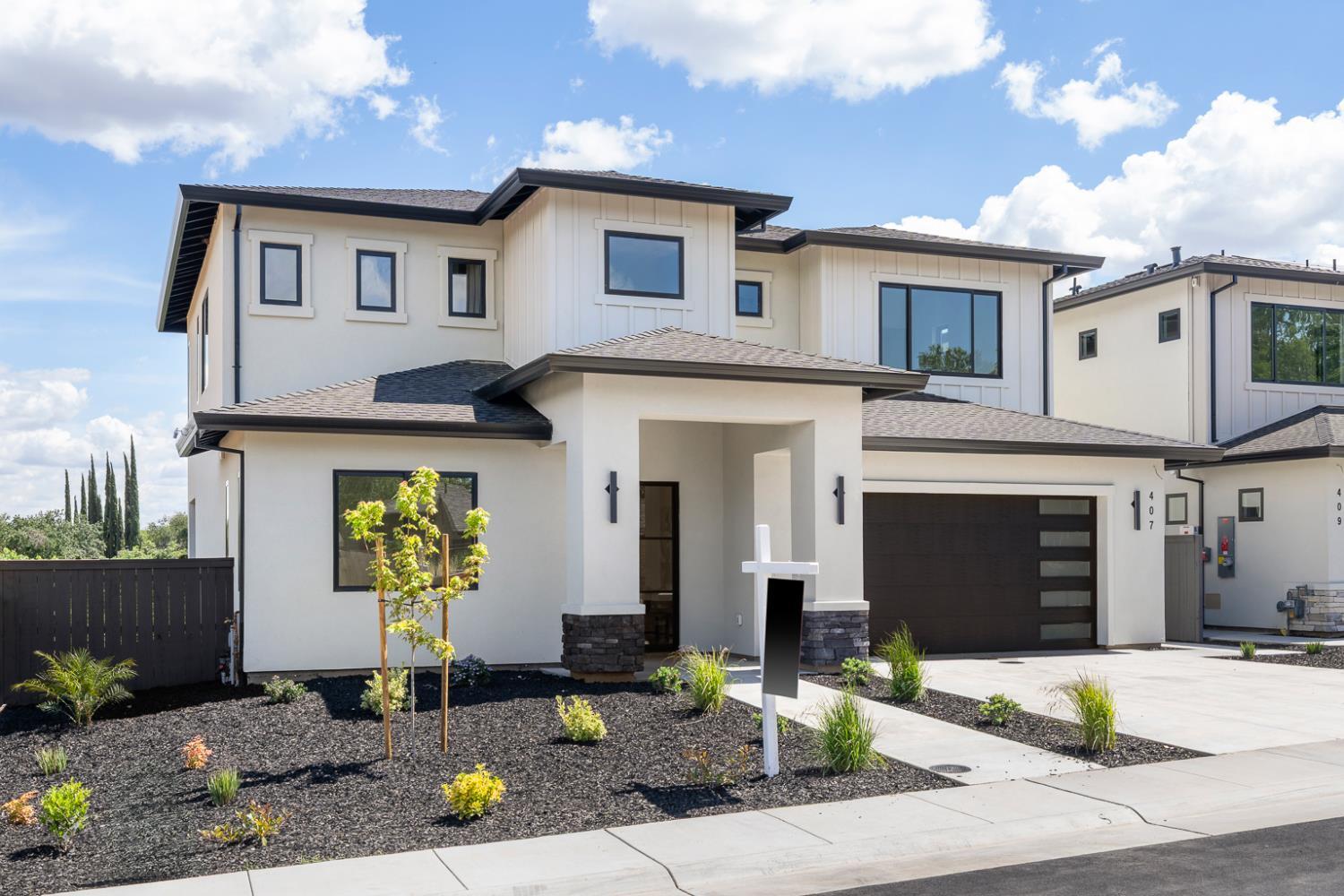 407 East Street  Roseville CA 95678 photo