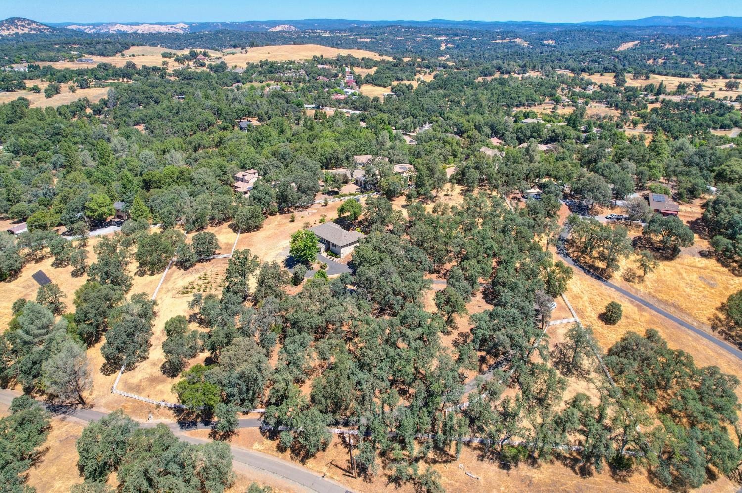 3050 Sundance Trail  Placerville CA 95667 photo