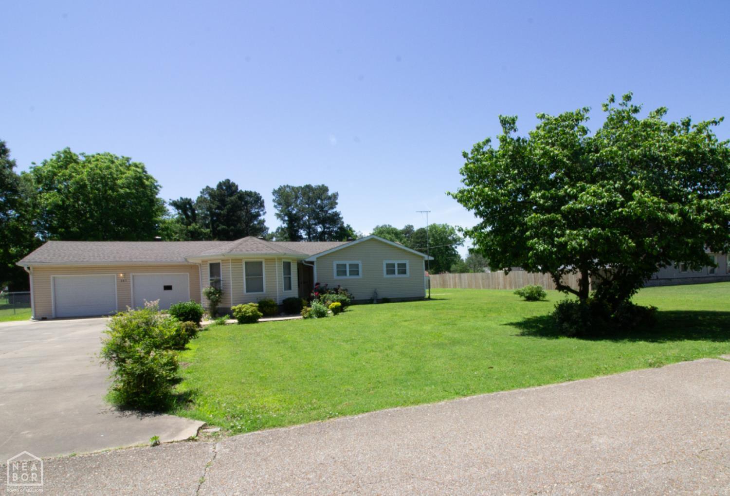 Property Photo: 805 James Lane AR 72472