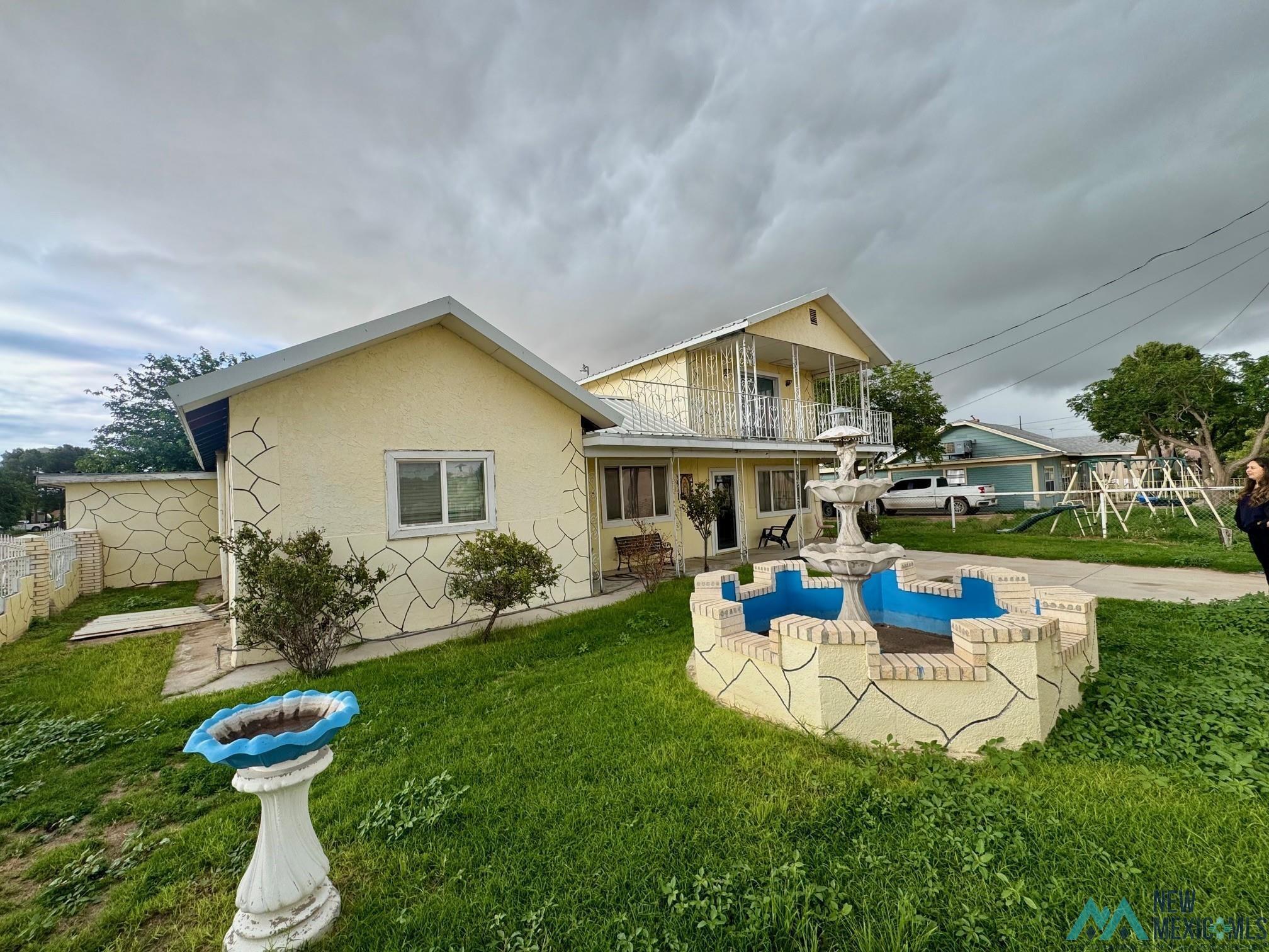 Property Photo:  612 W Cedar Street  NM 88256 